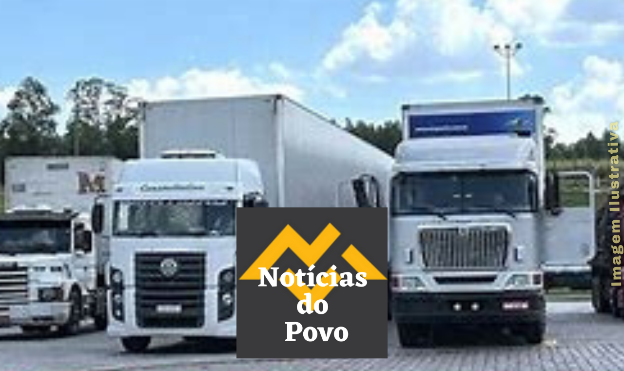AGORA! Caminhoneiros fecham parcialmente rodovia na Bahia em protesto contra preço do diesel