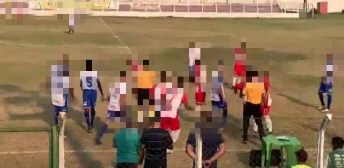 Durante partida de futebol em Ji-Paraná jogador é chamado de “MACACO” e procura a polícia