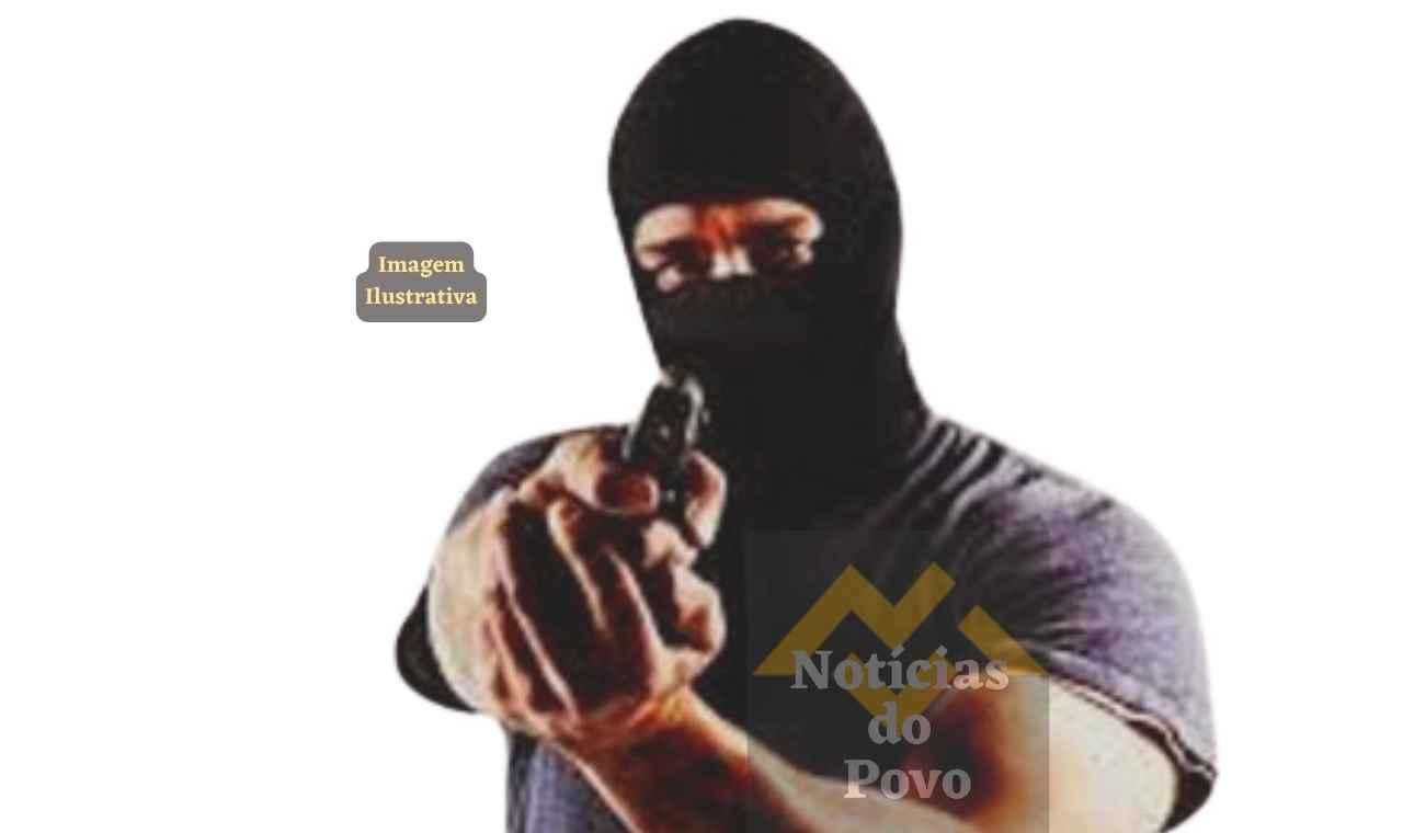 Rondônia: Pastor flagra ladrão invadindo igreja Assembleia de Deus