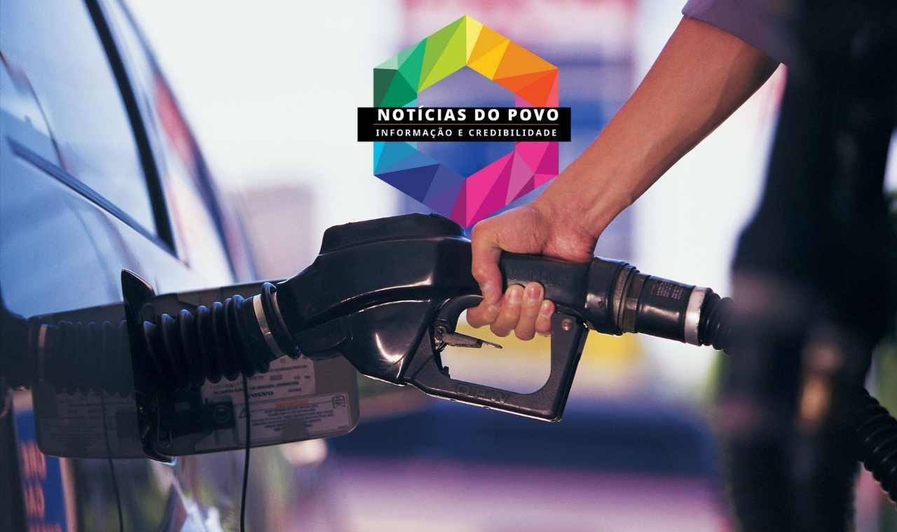 Petrobrás anuncia nova redução no preço da gasolina a partir de sexta (29/07)