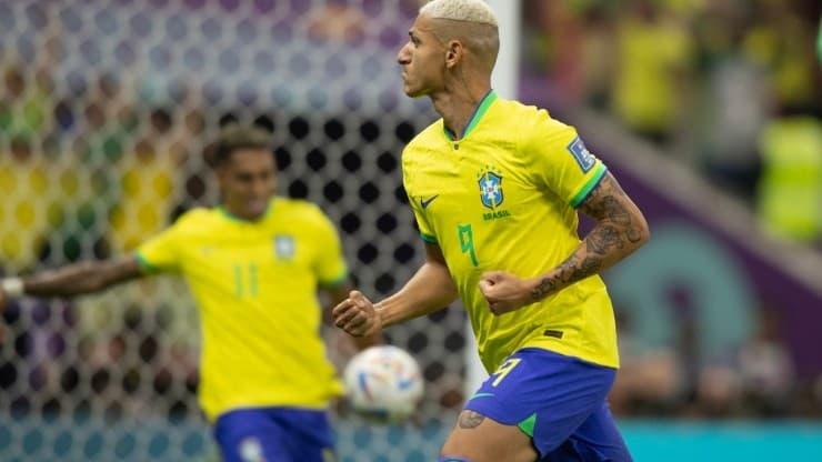 Richarlison volta a ser herói e Seleção Brasileira vence a Sérvia em estreia da Copa