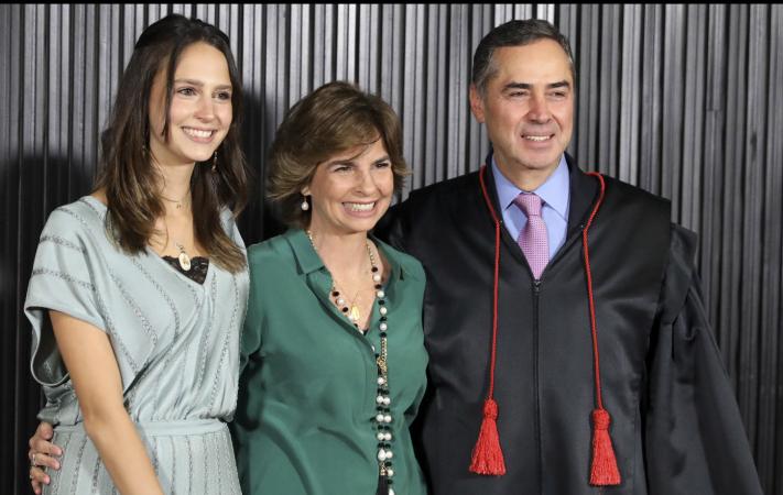 Mulher do ministro Luís Roberto Barroso morre aos 54 anos