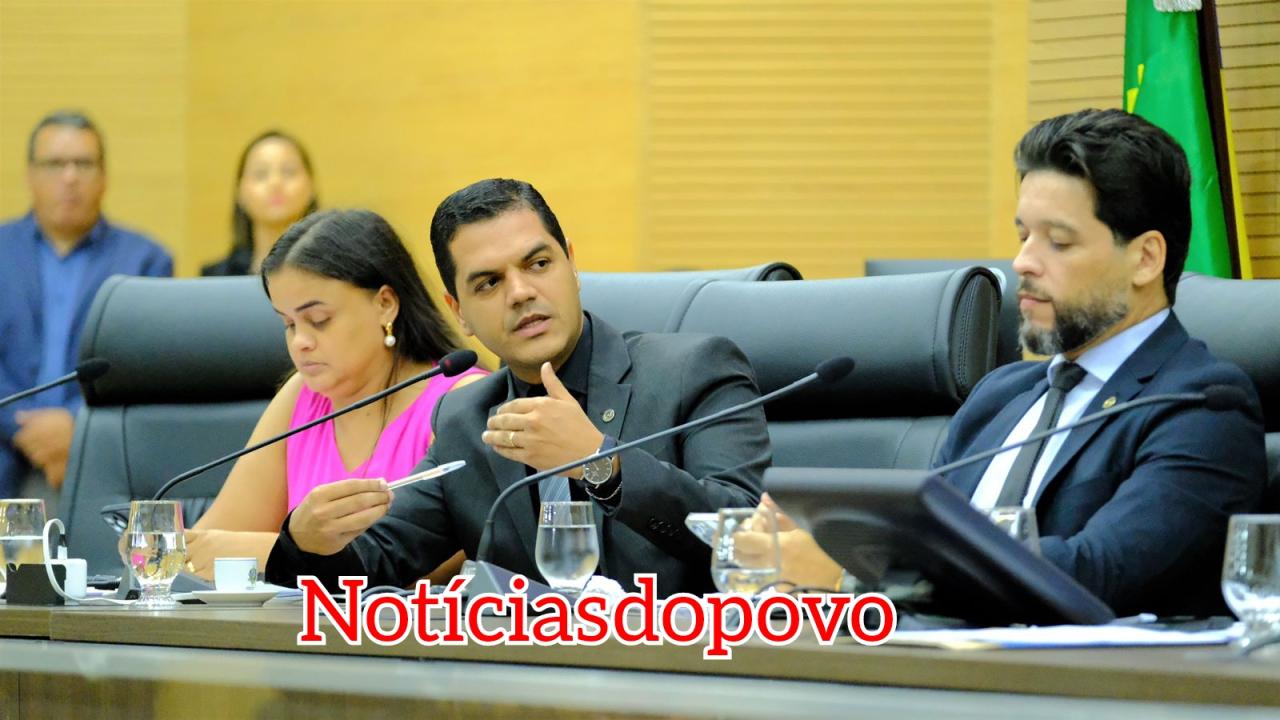 Deputado Cássio Gois anuncia que Azul não suspenderá voos em Cacoal e região*