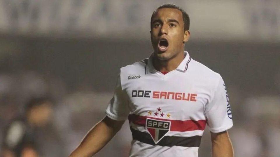 São Paulo anuncia a contratação de Lucas Moura