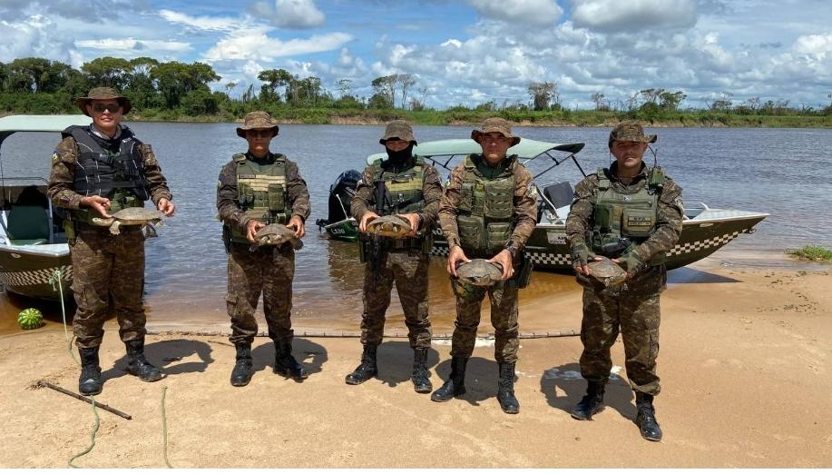 POLÍCIA MILITAR APREENDE TRACAJÁS,