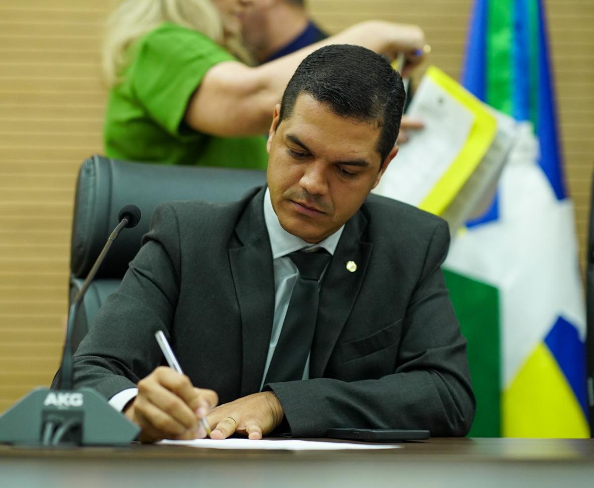 Deputado Cássio Gois encerra 2024 com avanços e reforça