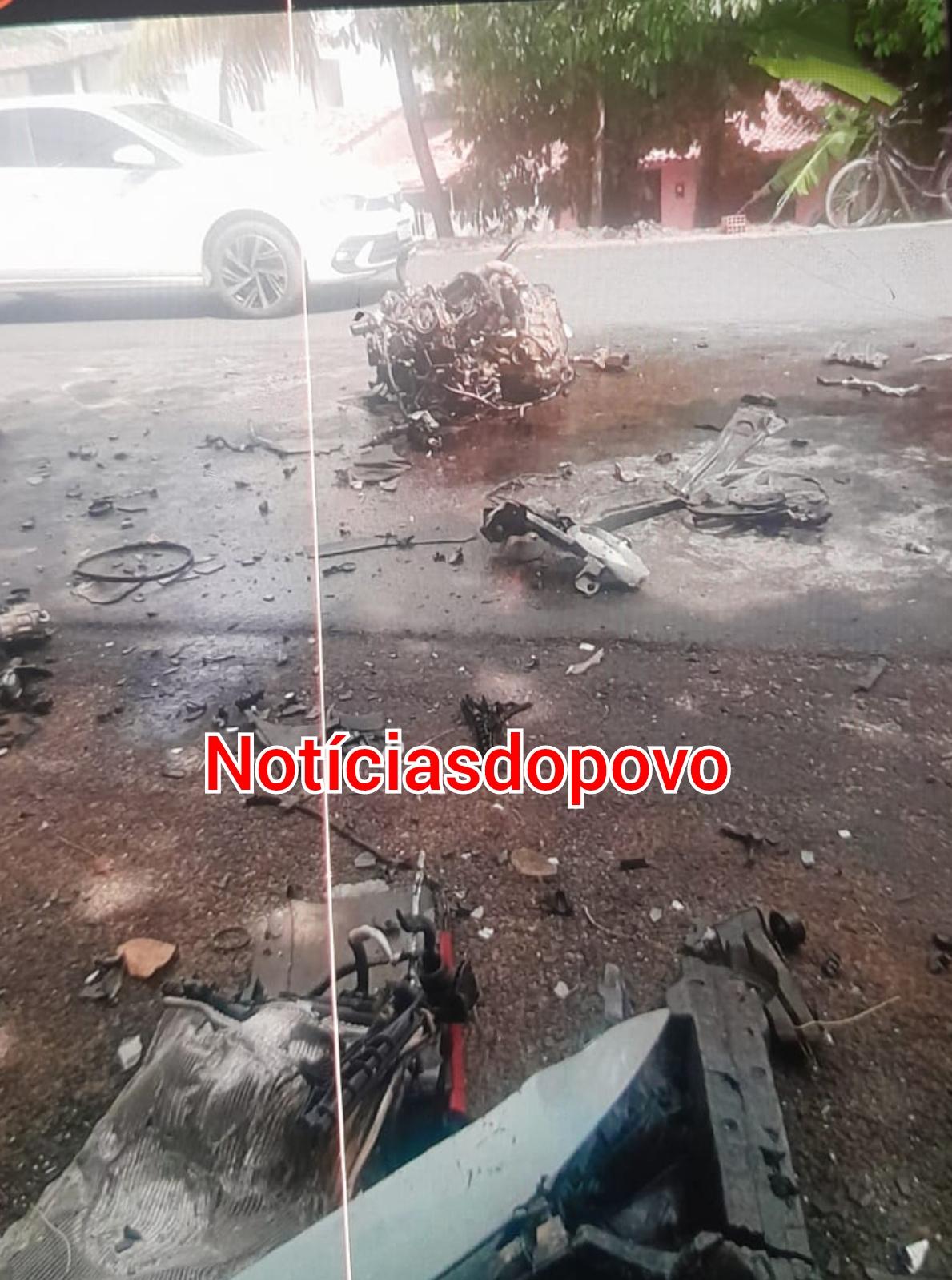 Motor de carro,  é arrancado após colisão.