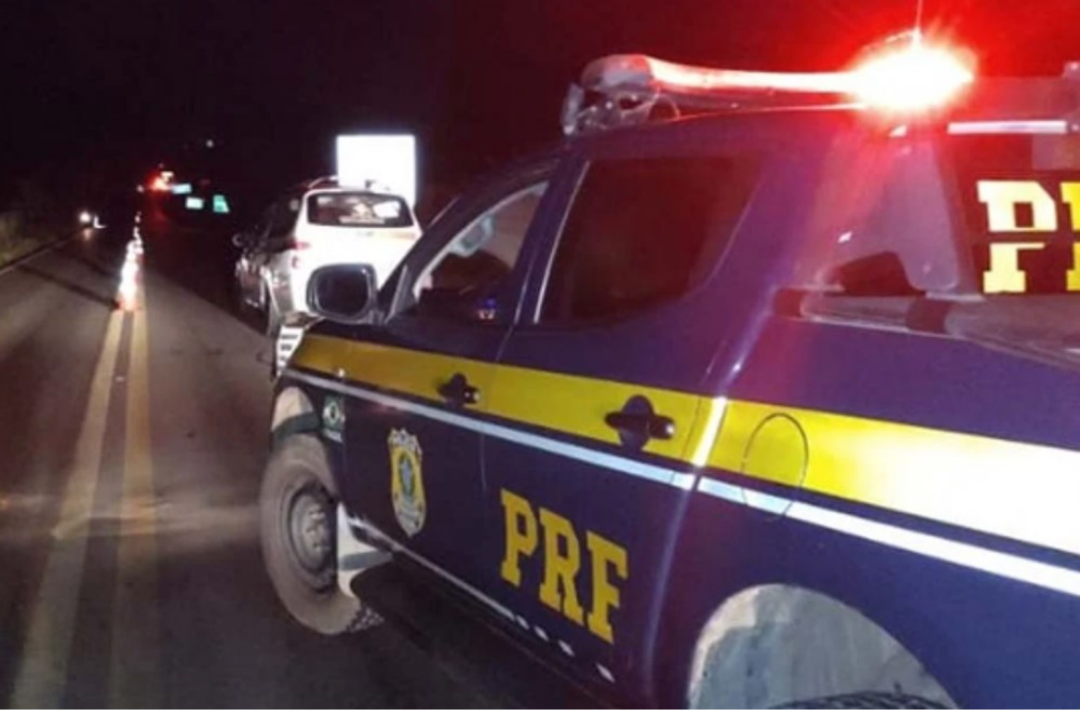 Jovens de Ji-Paraná sofrem grave acidente a caminho de Ouro Preto.