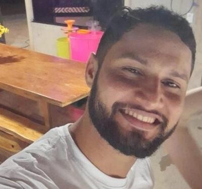 Jovem perde a vida em acidente.