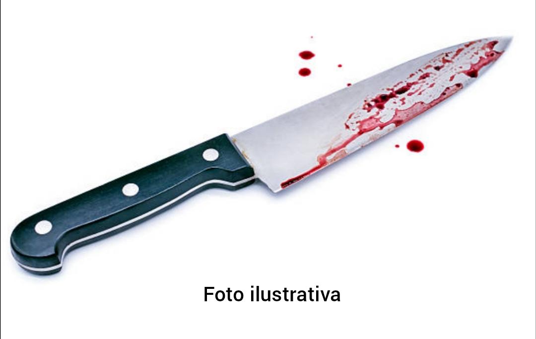 Esposa mata marido a golpe de faca.