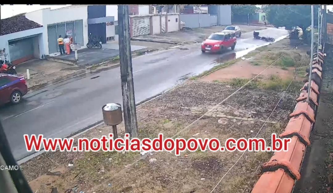 Vídeo:Misterio no asfalto de Ji-Paraná.
