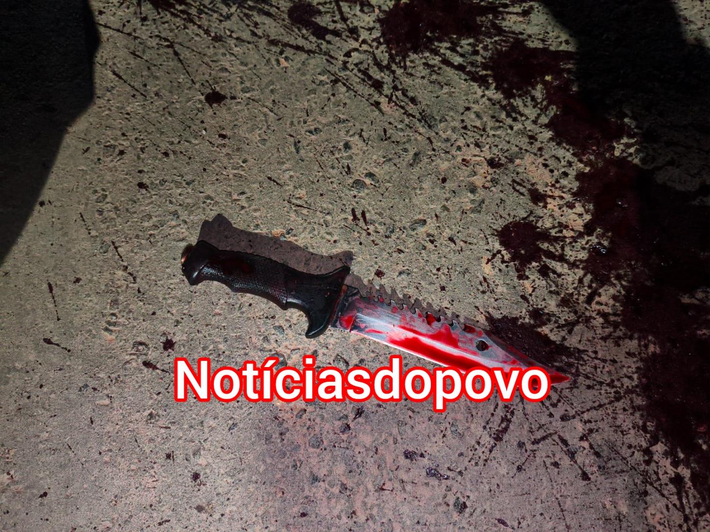 Homem é morto a facadas. 