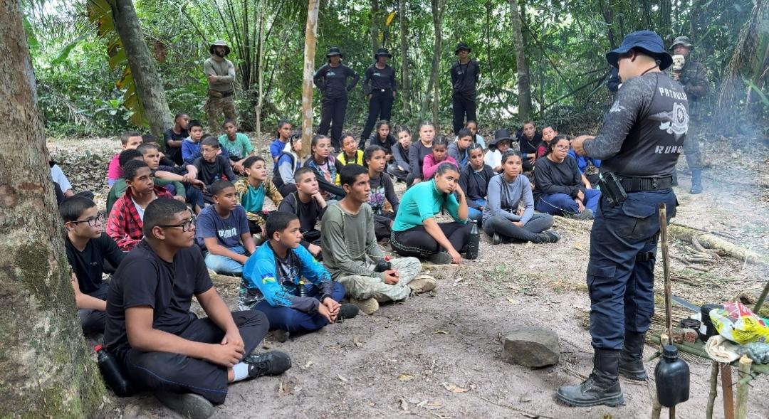 Vídeo:Estágio de Selva,