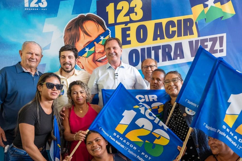 Acir lança candidatura ao senado .