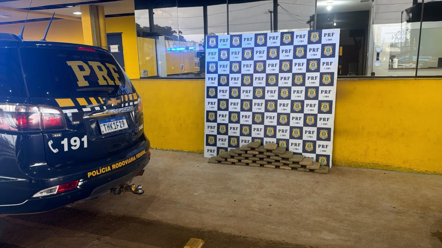 PRF em Rondônia apreende aproximadamente 40 kg de skunk