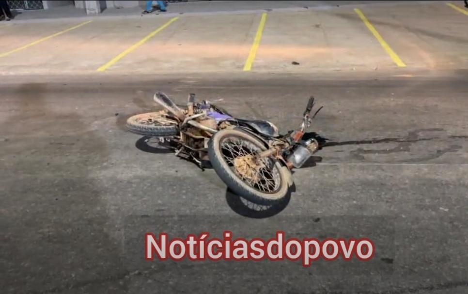  Vídeo:Colisão frontal entre duas motocicletas deixa vítimas 