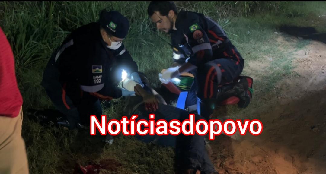 Motociclista salta quebra-mola