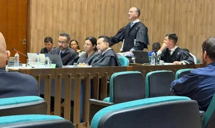 acusados de matarem mecânico são absolvidos.