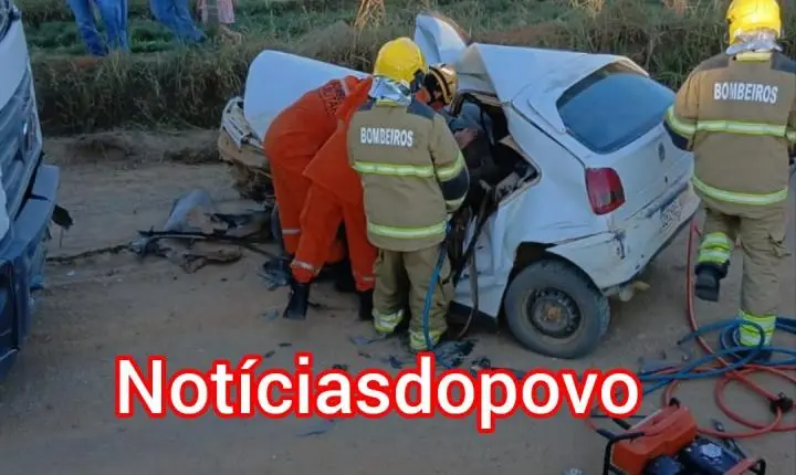 Colisão frontal. 