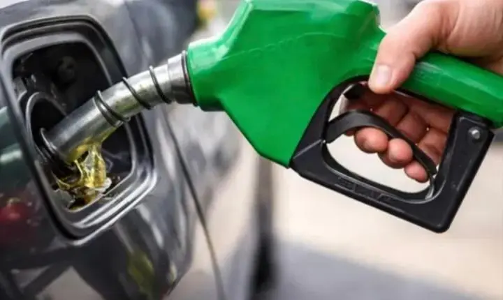 Gás de cozinha,  gasolina e diesel terá reajuste 