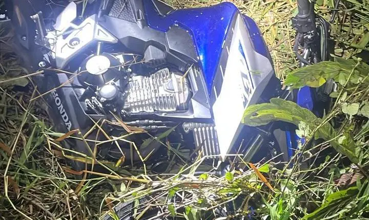 Motocicleta furtada é  recuperada. 