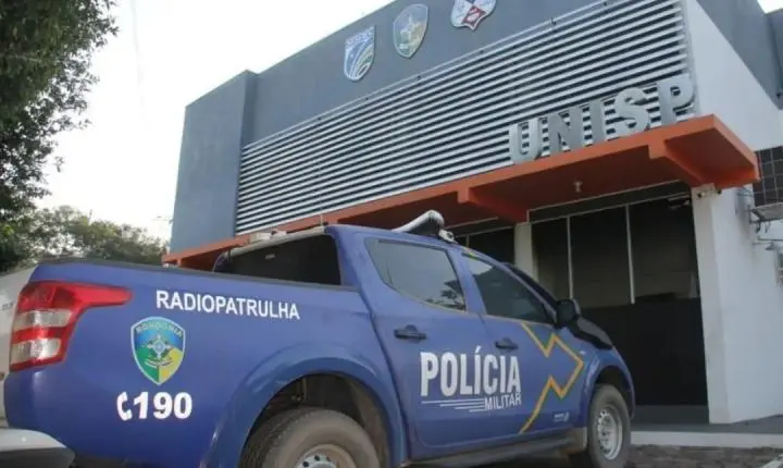 POLÍCIA MILITAR DESARTICULA MAIS UM PONTO DE TRÁFICO.