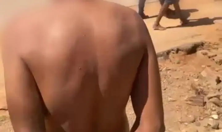 POLÍCIA MILITAR PRENDE SUSPEITOS DE ROUBO.